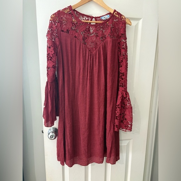 J Gee Dresses & Skirts - J Gee babydoll lace crochet mini dress size large bell sleeve Merlot red